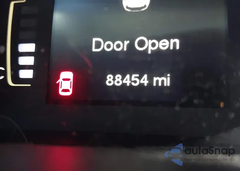 2016 Jeep Cherokee Latitude из США, поврежденный, VIN 1C4PJMCS1GW105993